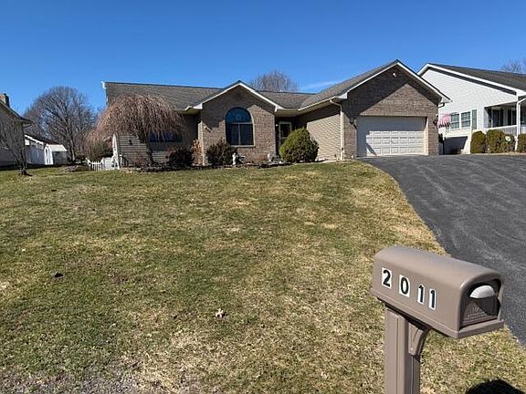 2nd image of 2011 Green Glen Dr