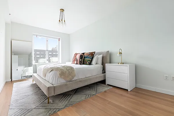 Sold by Compass | media 4