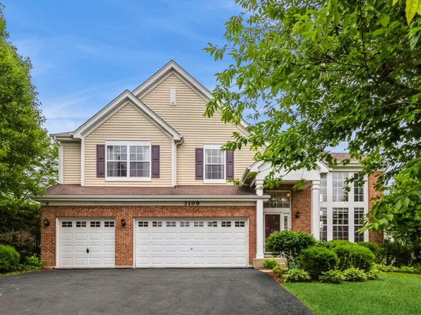 3109 Monterey Ln, Wadsworth, IL 60083
