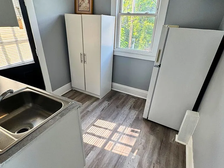 548 Radnor Ave — Photo 24