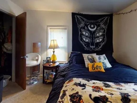 5th image of 694 Lincoln Ave APT 2