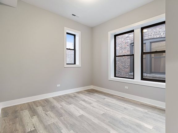 5th image of 857-59 N Hoyne Ave #20533