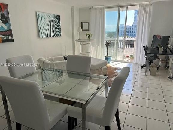 2nd image of 345 Ocean Dr APT 907
