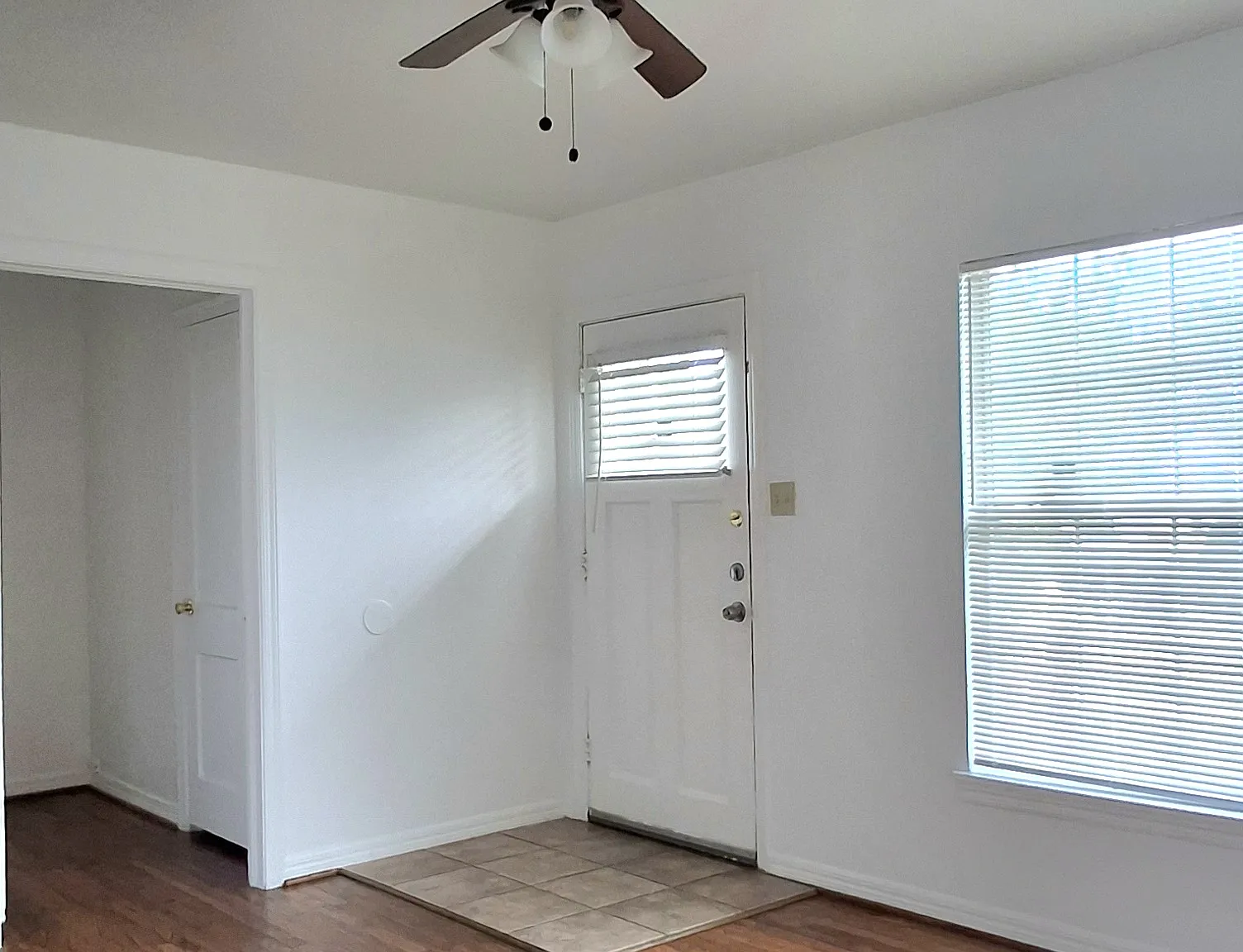 1313 Nash St — Photo 3