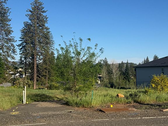 3rd image of 5448 Pentz Rd