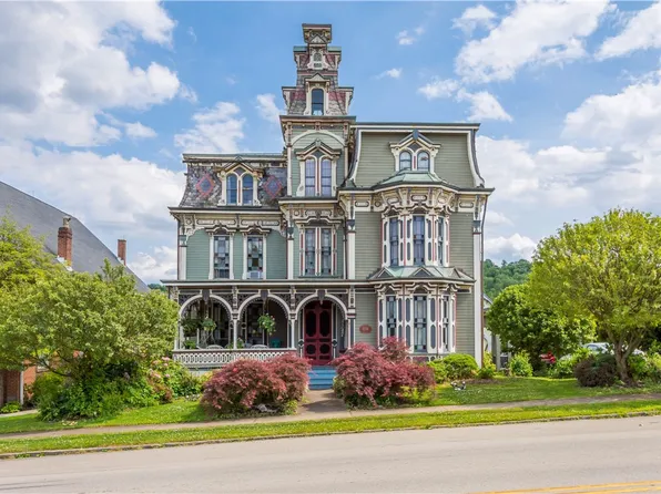 1274 State Route 40 W #40, Claysville, PA 15323