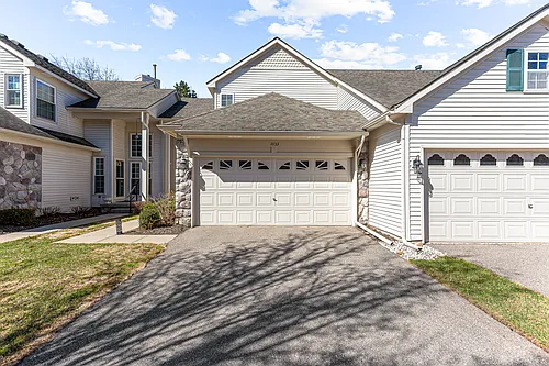 1033 Calpernia Photo 1