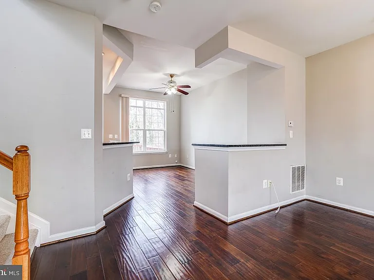 6160 Cinnamon Ct — Photo 11