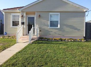 2725 Robert E Lee Blvd, New Orleans, LA 70122