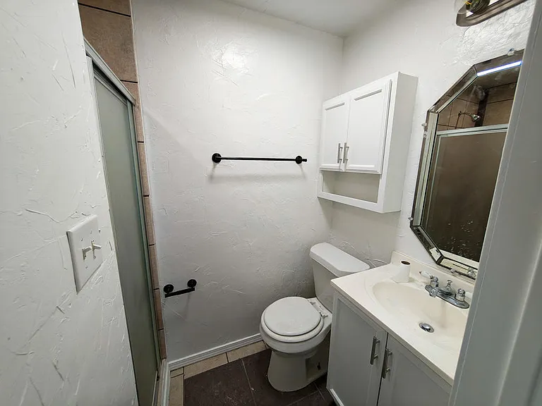 202 Margaret Lee St — Photo 9