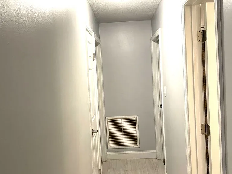 6817 Cedarwood Ct — Photo 12
