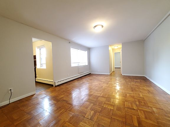 2nd image of 36 Duncan Ave #33E