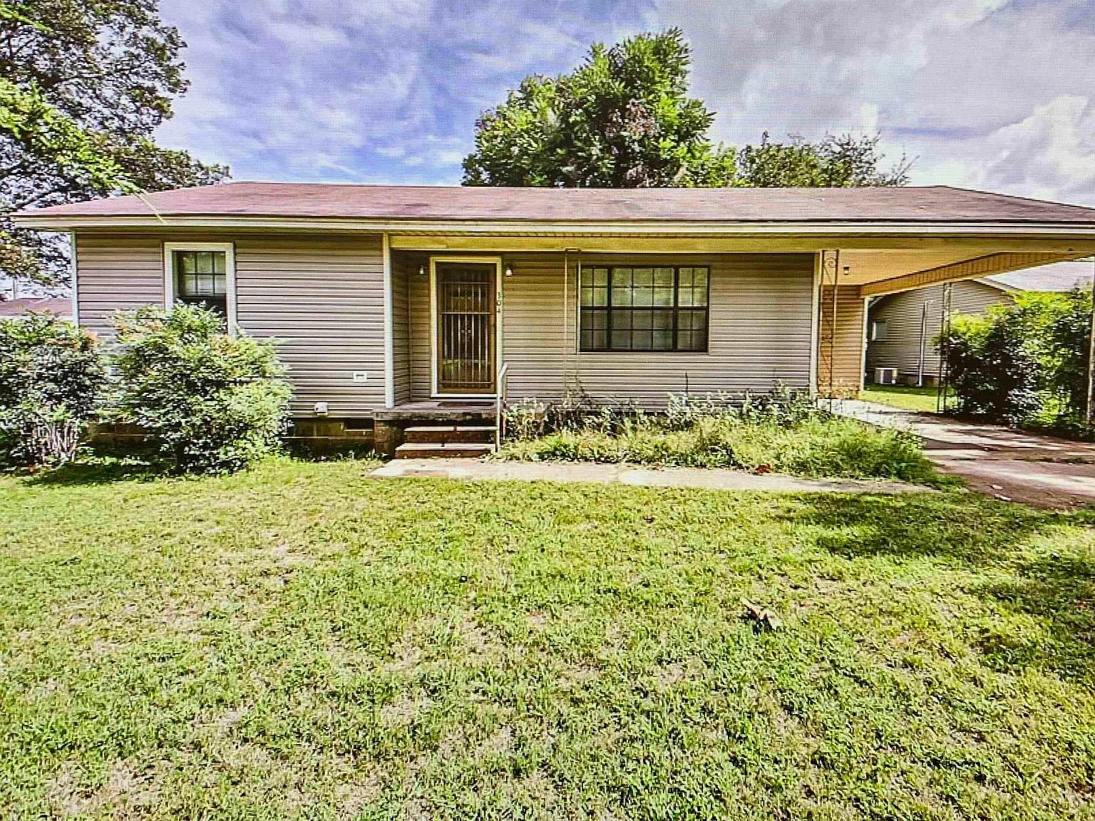 304 N Pine St, Marvell, AR 72366 Zillow