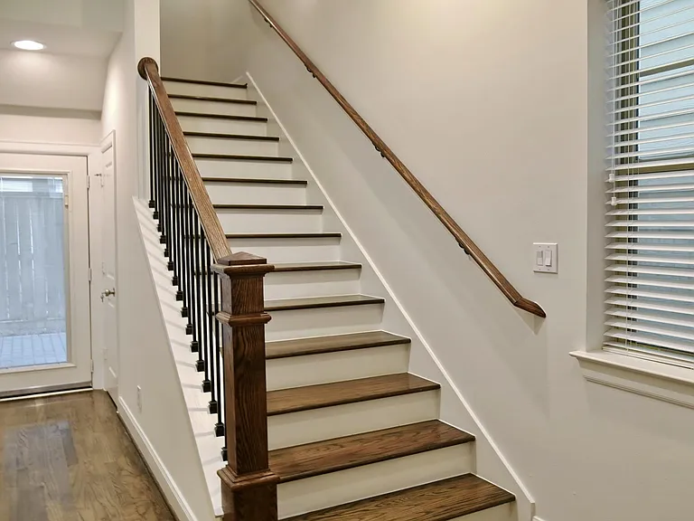 2211 Chenevert St #A — Photo 3