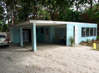 392 W Wentworth St, Englewood, FL 34223