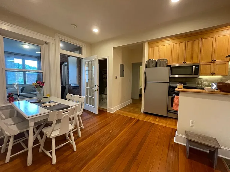 191 Winthrop Rd #2A — Photo 11