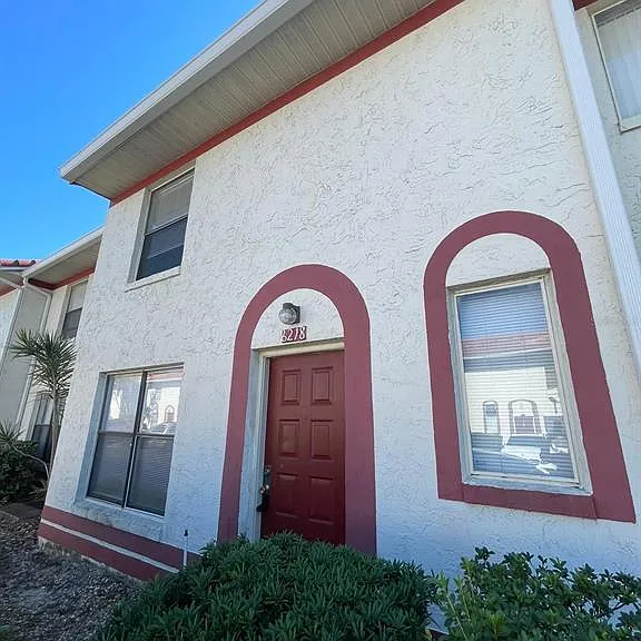 6218 Yorktown Dr #15 — Photo 1