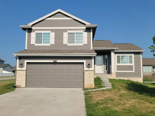 7121 N 167th Ave, Bennington, NE 68007