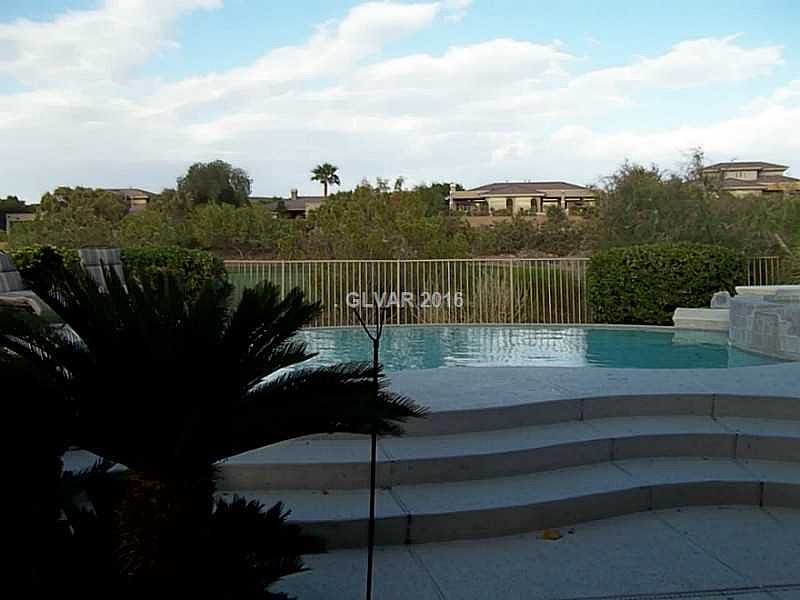 2nd image of 8 Eagle Chase Ct