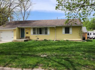 940 1st St, Nevada, IA 50201