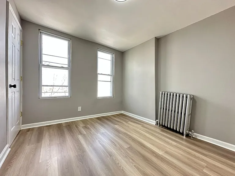 6121 Delancey St — Photo 6