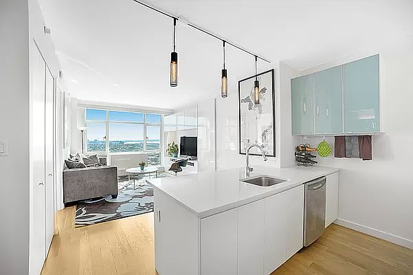 1st image of 189 Schermerhorn St APT 20D