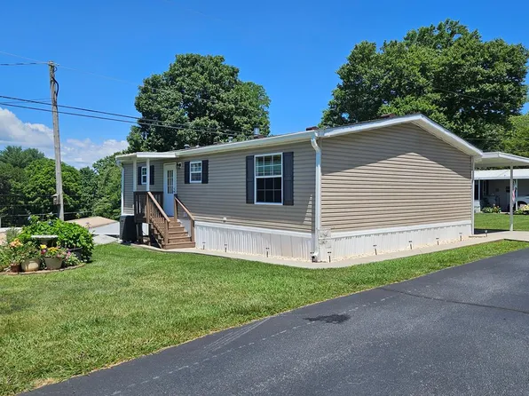 60 Pine Ave, Franklin, NC 28734