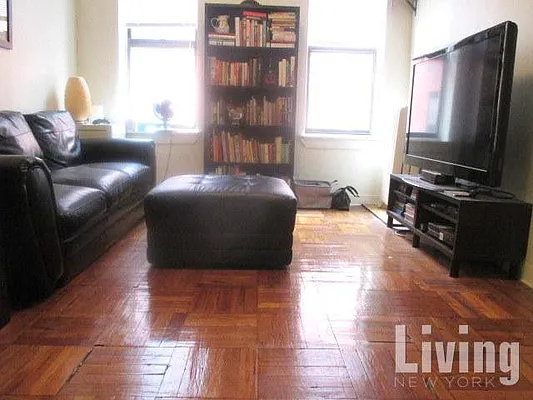 Rented by Living New York | media 7