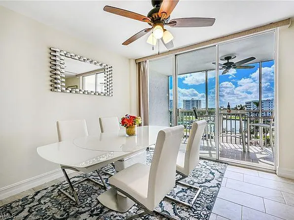 5 Bluebill Ave, Naples, FL