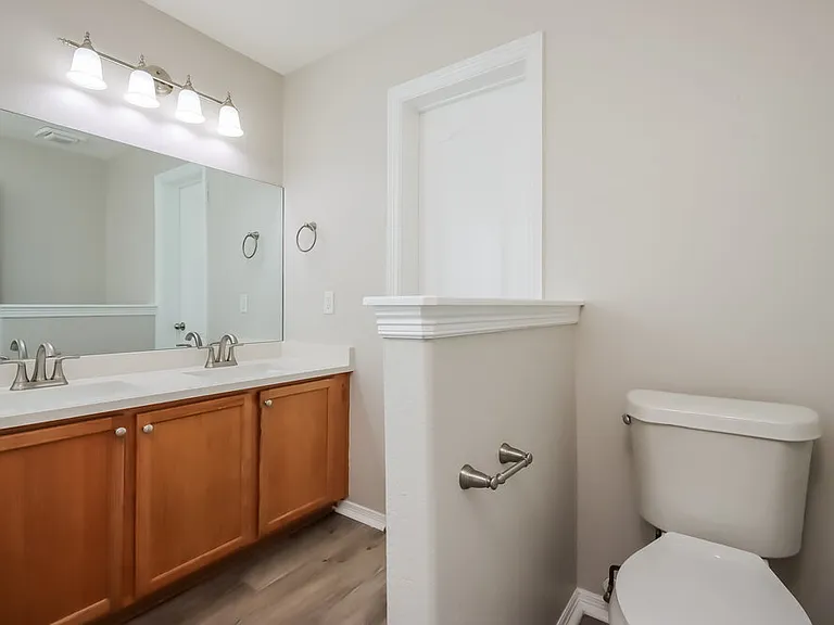 1089 Shadow Glenn Dr — Photo 15