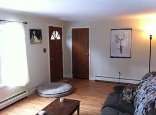 301 Hale Hill Rd, Swanzey, NH 03446