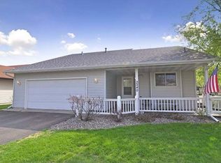 3240 Ridgewood Ave, Vadnais Heights, MN 55127