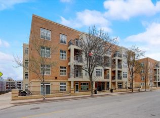 1915 N Water St APT 307, Milwaukee, WI 53202