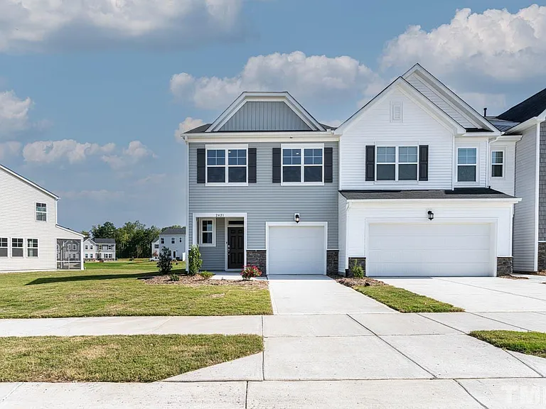 2421 Chert Ln — Photo 2