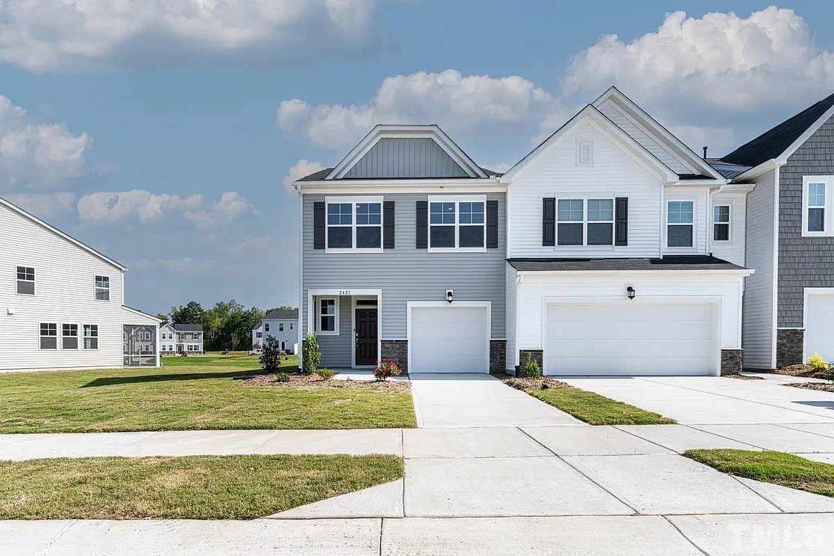 Building Photo - 2421 Chert Ln