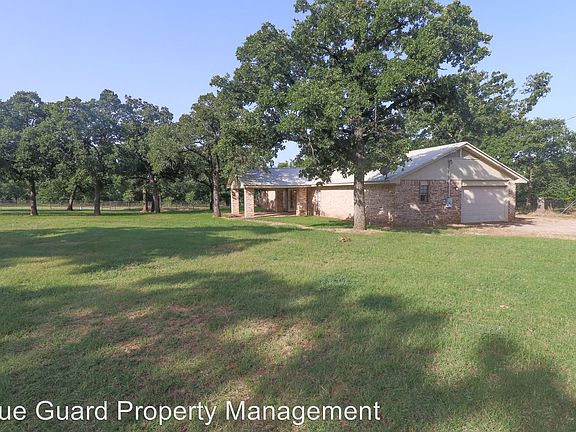 3rd image of 2303 Lake Sharon Dr