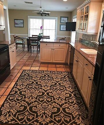 3rd image of 8879 Banyan Cove Cir