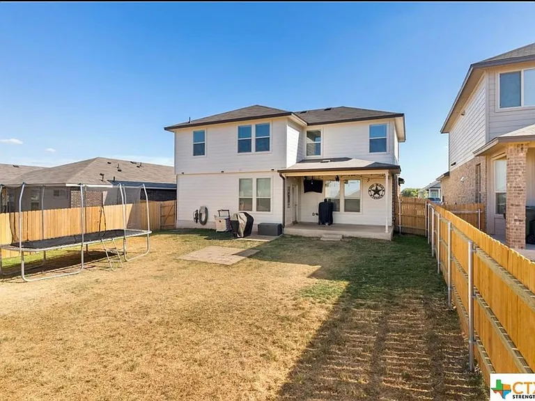 8702 Stonehollow Dr — Photo 9