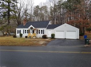 333 Linville Rd, Mount Airy, NC 27030
