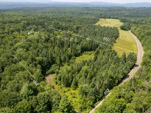 714 Carter Road, Burke, VT 05871