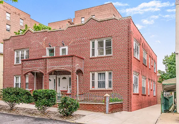 Rented by Brown Harris Stevens | media 1