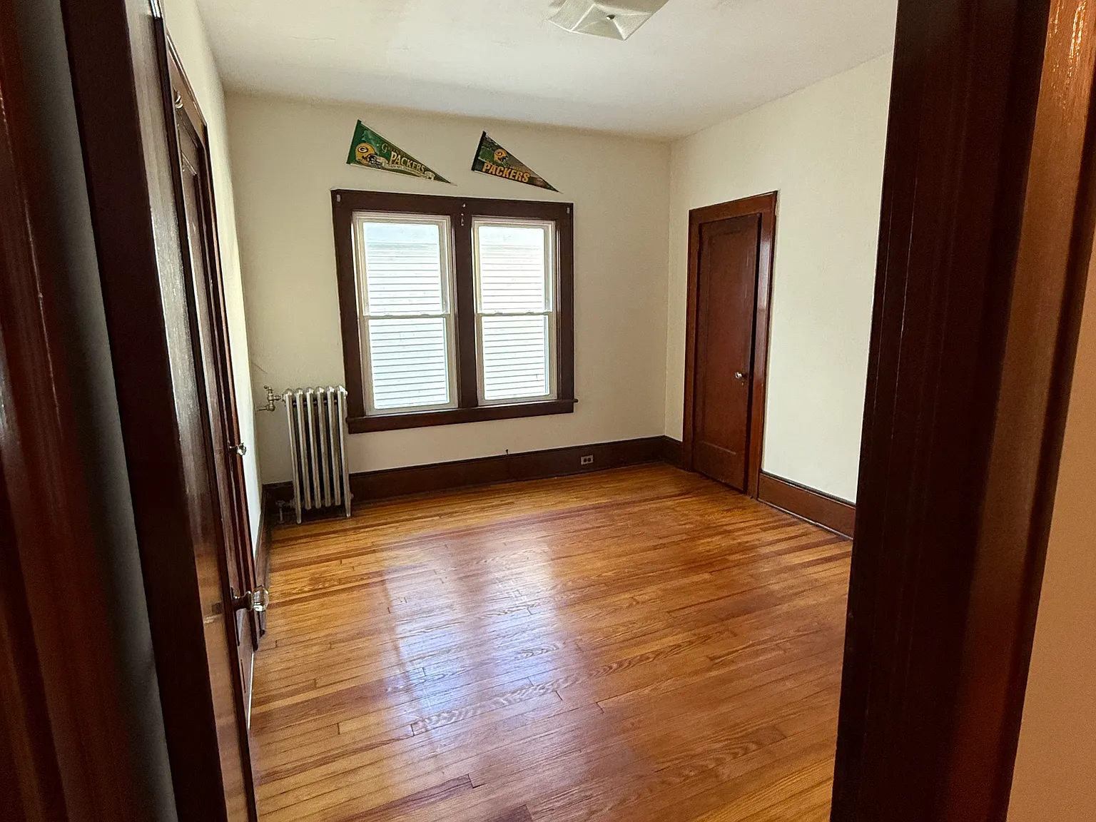 2 bed, 900 sqft, $1,250 — Photo 4