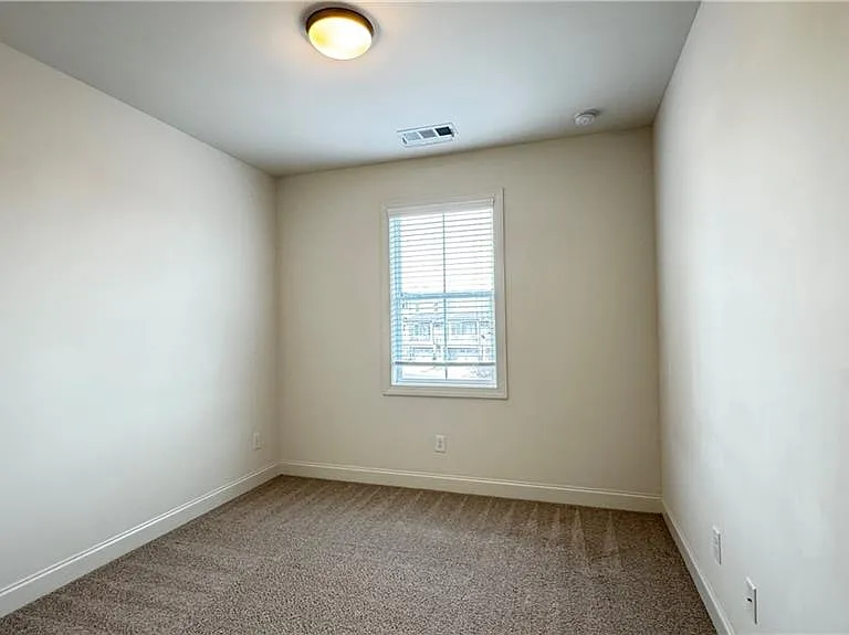 227 Nash St — Photo 26