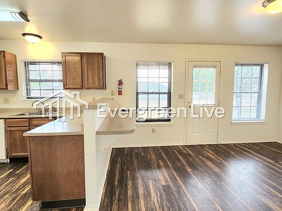 5th image of 4217 Lew Wallace Dr