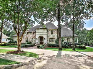 119 Cherry Laurel Ln, Ridgeland, MS 39157