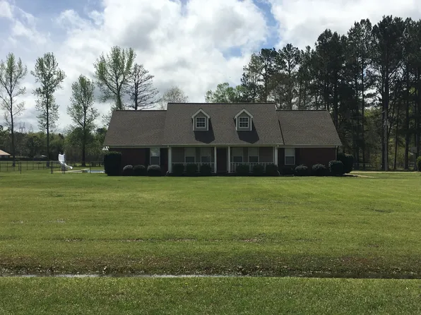 60053 Country Ln, Amory, MS 38821