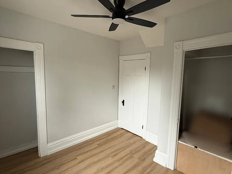 28 Eastbourne Ave #2 — Photo 21