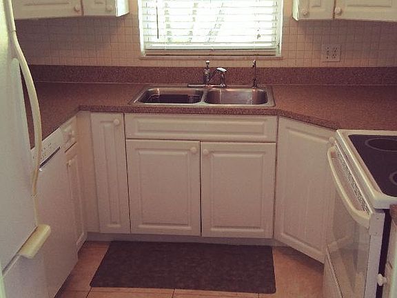 4th image of 1225 NW 21st St #23-2301