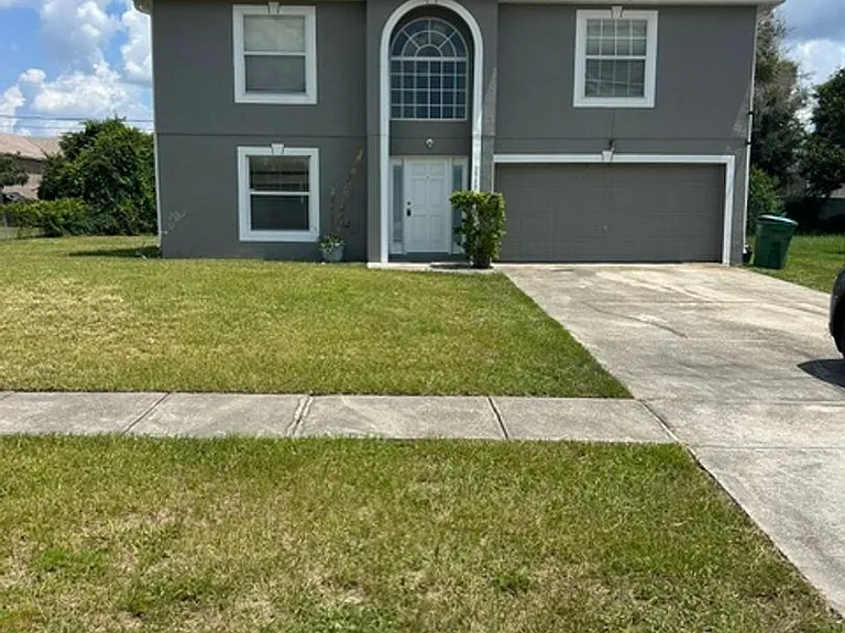 2940 Bedford St — Photo 1