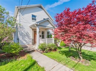 30 Charlton St, Pittsburgh, PA 15205